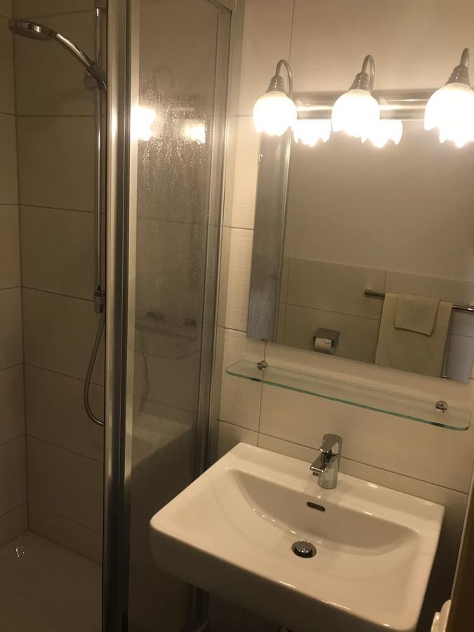Falken Horst Hostal *